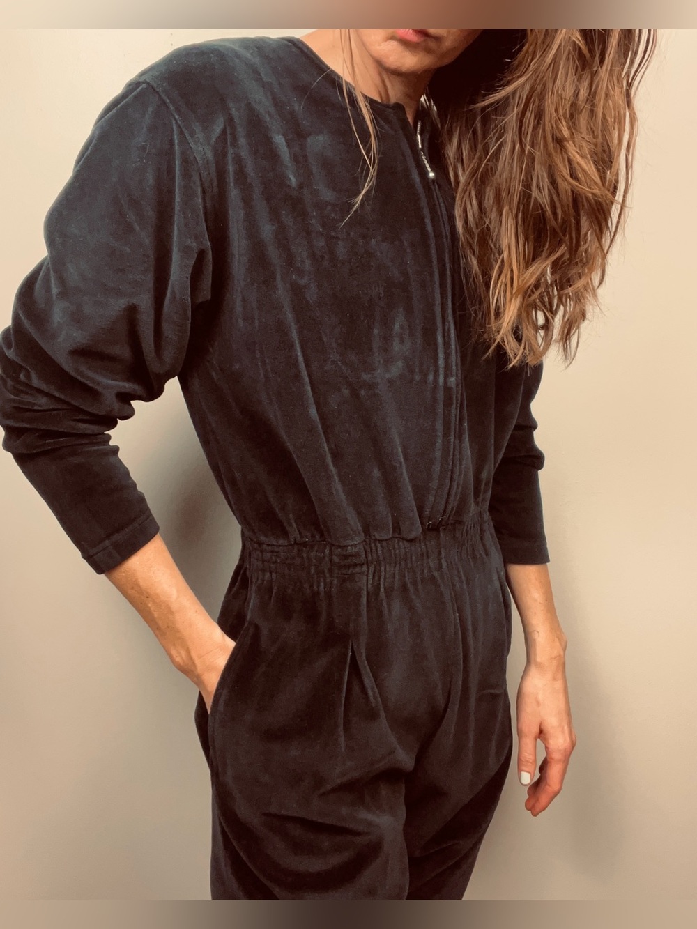 Vintage 90s LizSport Black Velvet Jumpsuit – Luxe 90s One-Piece – Size Medium